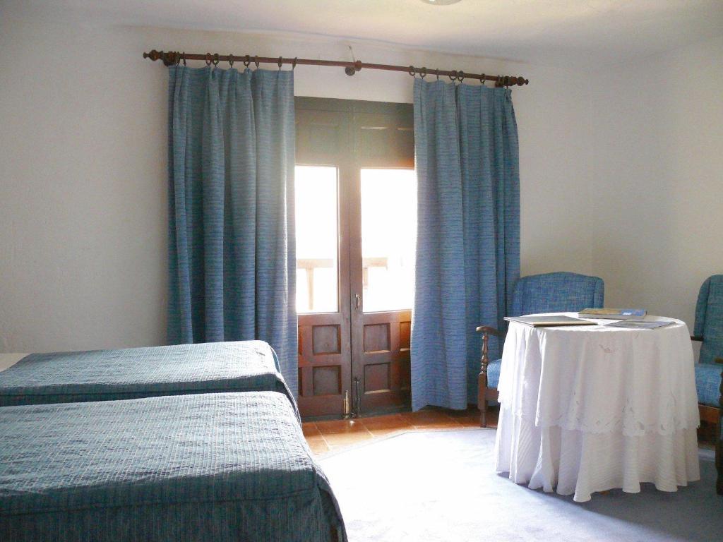 Twin Room with Mountain View,66101509:JPEG